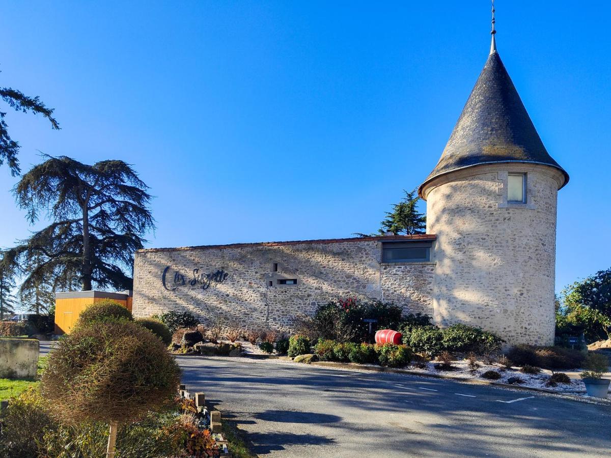 Hotel Chateau De La Barbiniere Saint-Laurent-sur-Sevre Εξωτερικό φωτογραφία