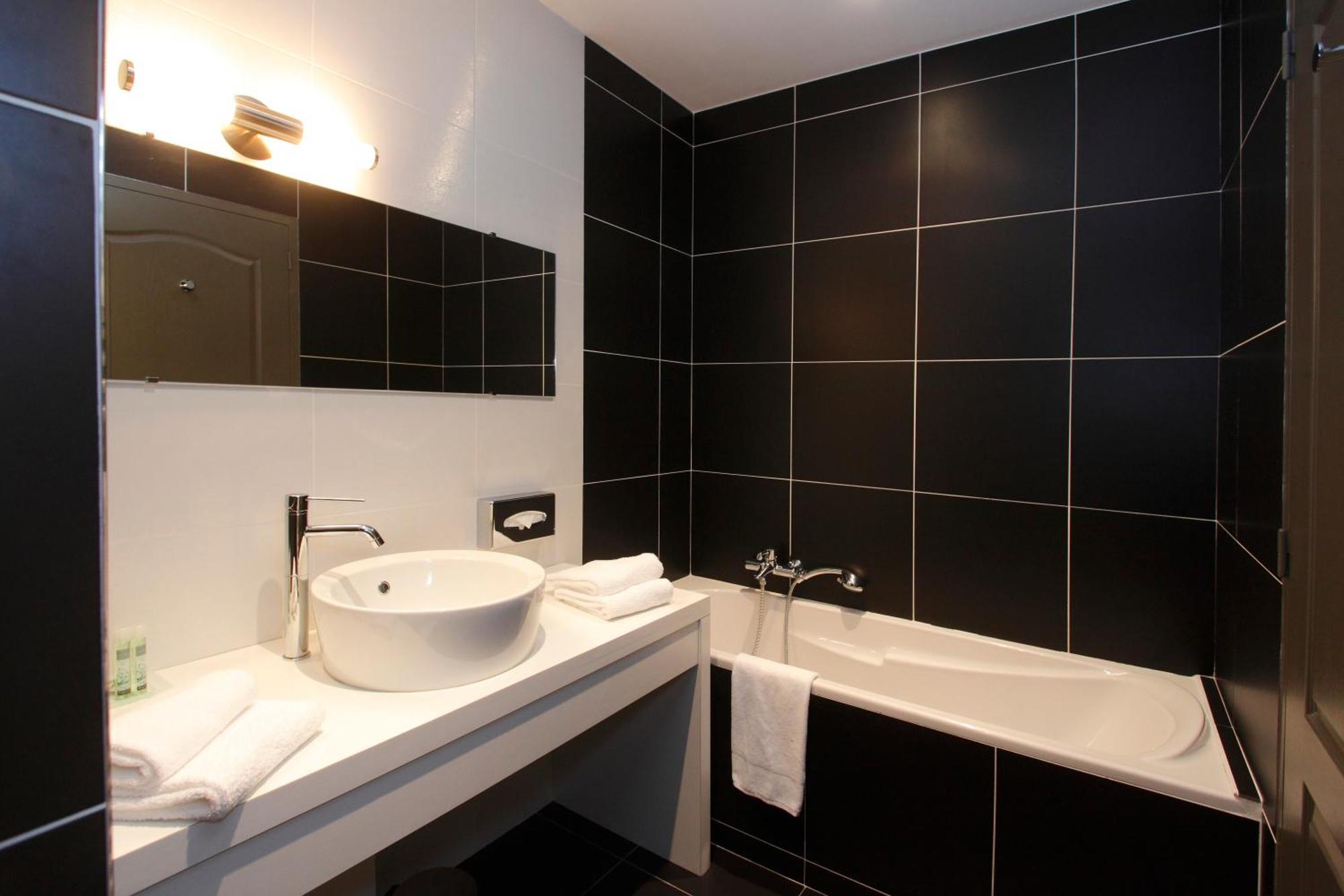 Hotel Chateau De La Barbiniere Saint-Laurent-sur-Sevre Εξωτερικό φωτογραφία