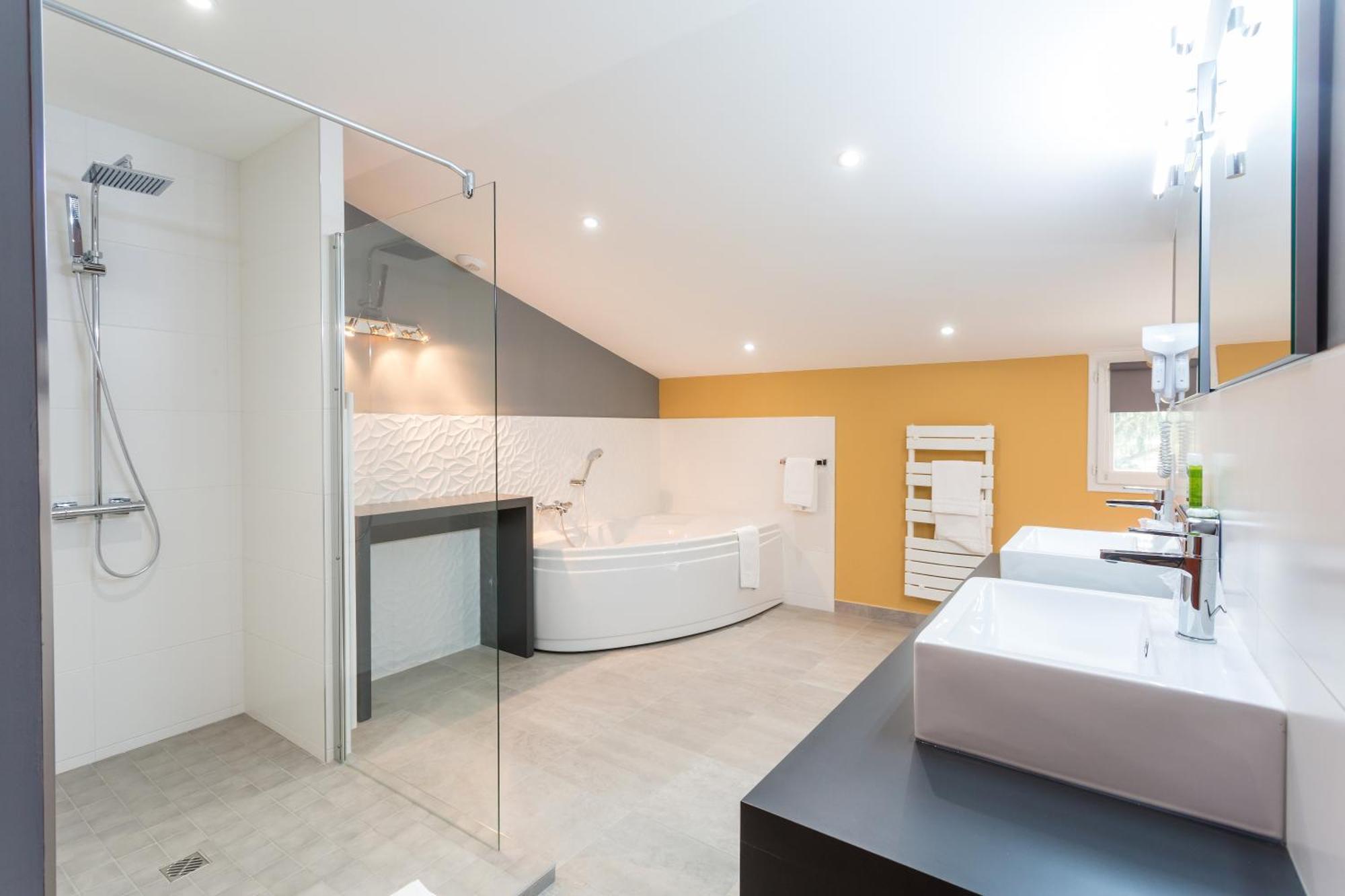 Hotel Chateau De La Barbiniere Saint-Laurent-sur-Sevre Εξωτερικό φωτογραφία
