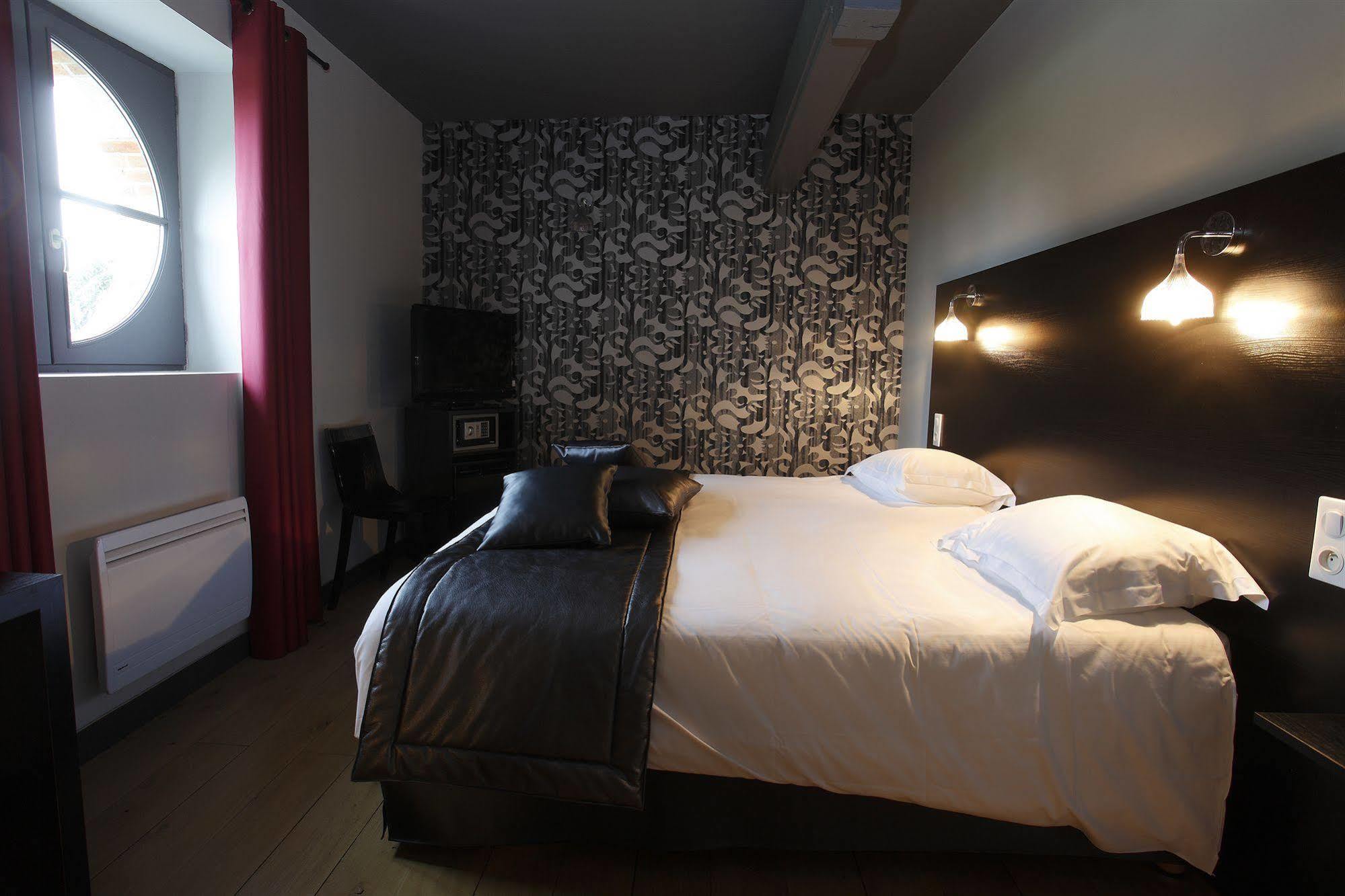 Hotel Chateau De La Barbiniere Saint-Laurent-sur-Sevre Εξωτερικό φωτογραφία
